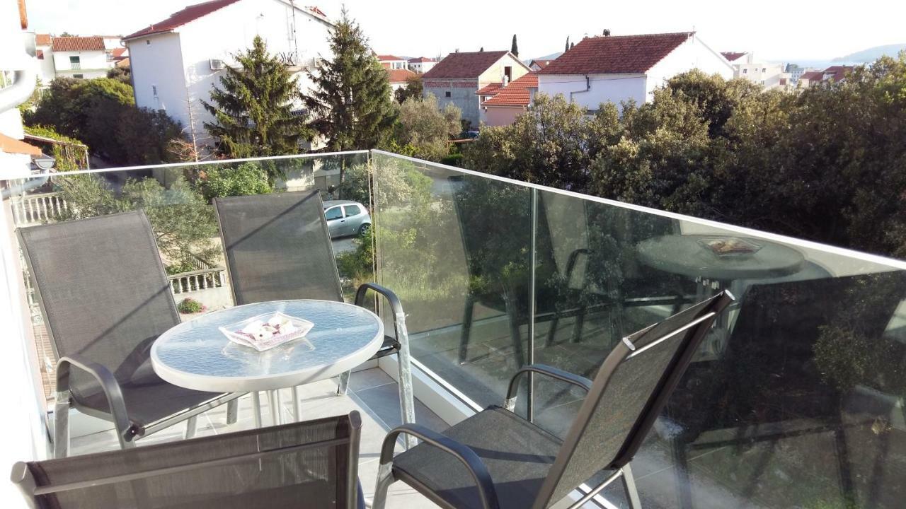 Apartments Durda Шибеник Экстерьер фото